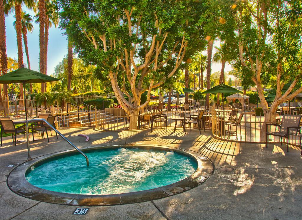 The Villas At Emerald Desert Desert Palms ภายนอก รูปภาพ